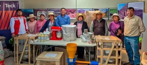 Contribuimos a potenciar emprendimientos en lluta con equipos e insumos